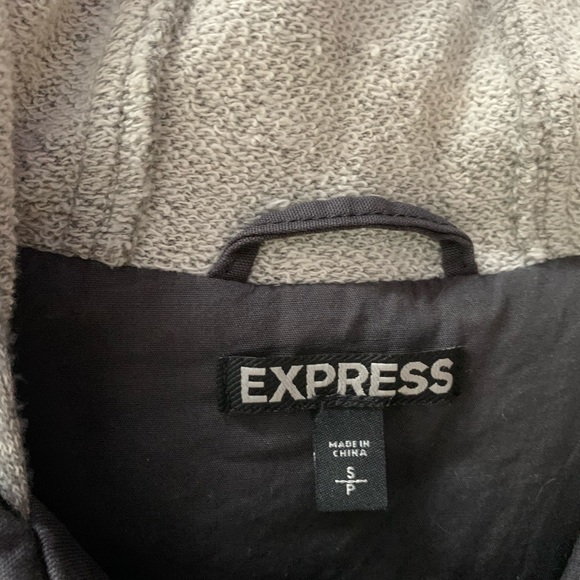 Express Jacket - Picture 2 of 3